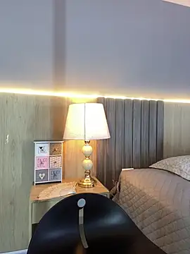 Atenea Clerk online show from April 9, 2026, 11:49 am