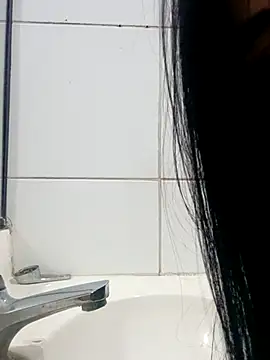 francheskaaaaaaaa22ot online show from February 26, 2026, 12:16 pm