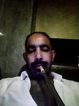 Snapshot of salimbasha chatting on February 10, 2026, 2:43 am salimbasha online show from February 10, 2026, 2:43 am