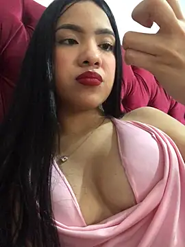 Snapshot of ashleyy20 chatting on October 7, 2025, 9:27 pm ashleyy20 online show from October 7, 2025, 9:27 pm