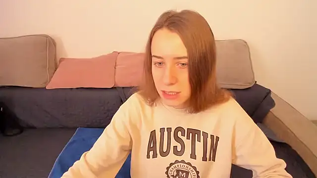 alisaakiss online show from February 11, 2026, 6:35 am