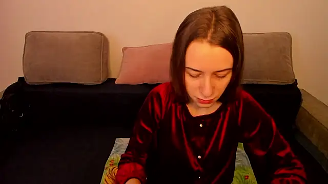 alisaakiss online show from January 17, 2026, 6:39 am