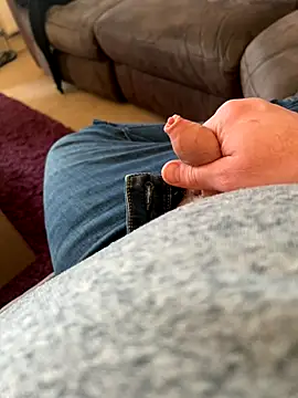 different-strokes online show from December 17, 2025, 9:14 am