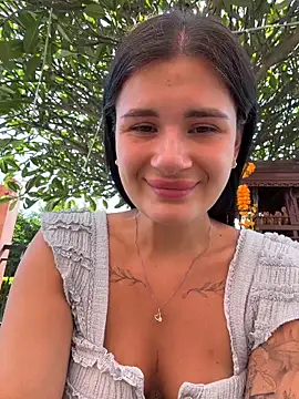 MiraReach online show from April 12, 2026, 2:59 am