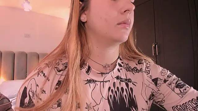 AlliceLover online show from October 24, 2025, 11:53 am