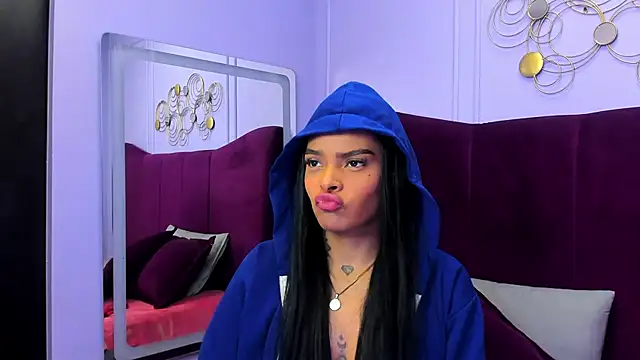 EmmaEbony  online show from February 9, 2026, 12:58 pm