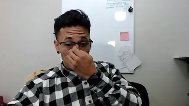 Snapshot of tanjir020 chatting on February 18, 2026, 12:08 am tanjir020 online show from February 18, 2026, 12:08 am