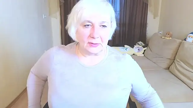 Snapshot of Milana_Milky chatting on January 16, 2026, 5:11 am Milana Milky online show from January 16, 2026, 5:11 am