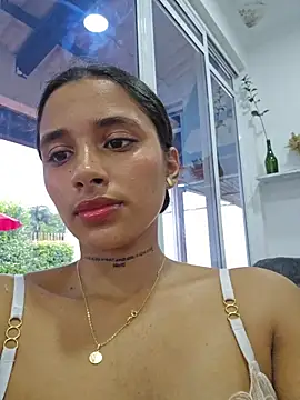 Lorena Mcfly online show from May 31, 2026, 6:09 pm