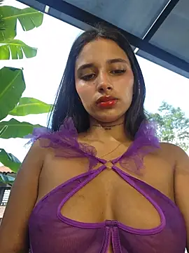 Lorena Mcfly online show from December 20, 2025, 1:25 pm