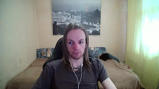 AdamDickens online show from April 2, 2026, 11:28 am