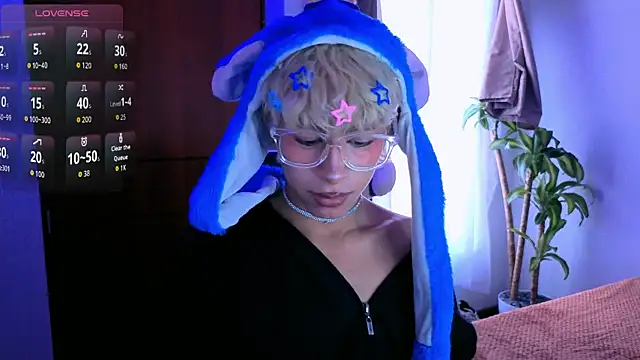 taichi bluy online show from November 28, 2025, 6:19 pm