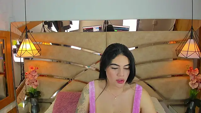 Snapshot of pamemiller1 chatting on December 20, 2025, 11:46 am pamemiller1 online show from December 20, 2025, 11:46 am