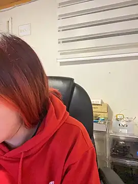 Snapshot of Karen18_boobs chatting on February 18, 2026, 2:09 am Karen18 boobs online show from February 18, 2026, 2:09 am