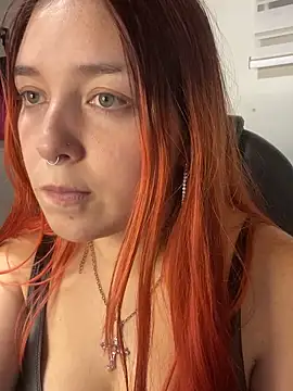 Snapshot of Karen18_boobs chatting on February 26, 2026, 2:00 am Karen18 boobs online show from February 26, 2026, 2:00 am