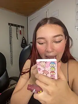 Karen18 boobs online show from March 7, 2026, 1:12 am