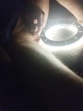 peepformance online show from December 19, 2025, 8:33 pm