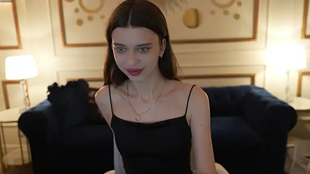 Regina Sweet054 online show from December 16, 2025, 3:16 pm