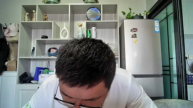 Snapshot of peijiangzhao chatting on September 20, 2025, 6:51 am peijiangzhao online show from September 20, 2025, 6:51 am