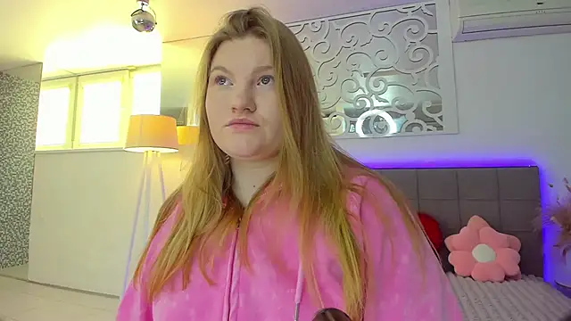 Snapshot of AshleyJoness chatting on February 22, 2026, 6:05 am AshleyJoness online show from February 22, 2026, 6:05 am