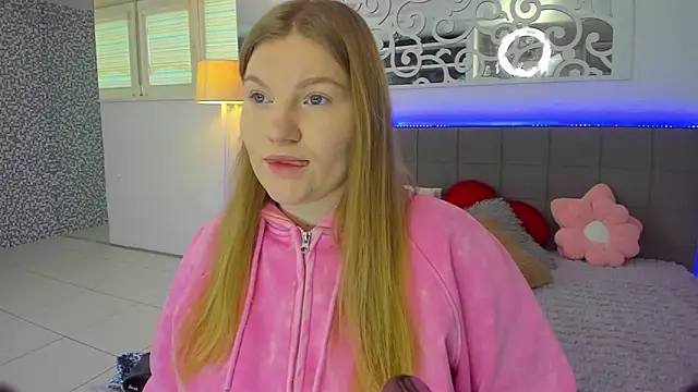 Snapshot of AshleyJoness chatting on February 2, 2026, 6:01 am AshleyJoness online show from February 2, 2026, 6:01 am