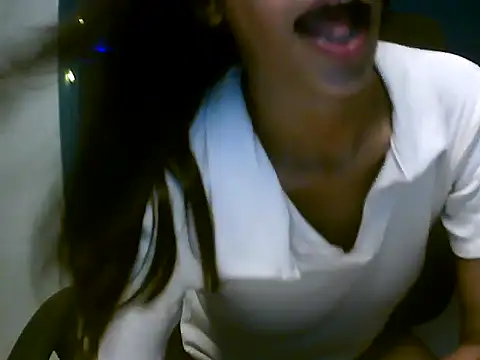 Snapshot of RENUKA_RAJPUT chatting on July 18, 2026, 6:27 pm RENUKA RAJPUT online show from July 18, 2026, 6:27 pm