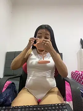 Rosa 25x online show from March 20, 2026, 12:50 pm