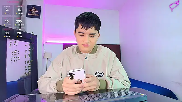 Lucass love online show from November 9, 2025, 1:04 pm