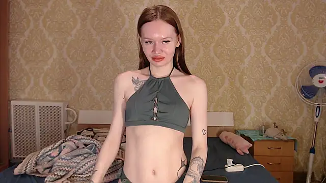 Kitkaat00 online show from April 8, 2026, 12:06 pm