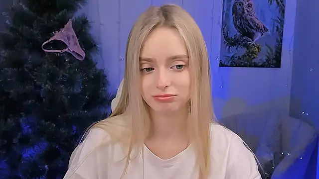 JuliaBrewwer online show from December 19, 2025, 2:41 pm