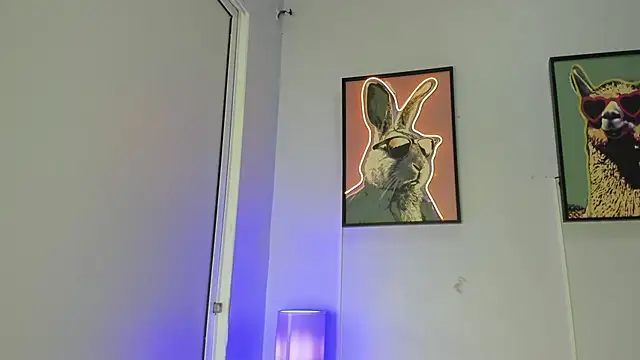 dulce fiore07 online show from April 2, 2026, 12:12 pm