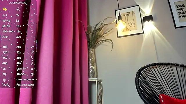 Snapshot of dulce_fiore07 chatting on November 15, 2025, 12:42 pm dulce fiore07 online show from November 15, 2025, 12:42 pm