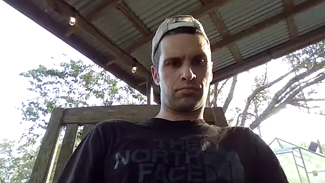 Snapshot of dik4cache chatting on February 19, 2026, 9:45 pm dik4cache online show from February 19, 2026, 9:45 pm