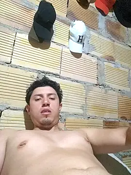 Snapshot of douglaszaens chatting on November 6, 2025, 2:10 pm douglaszaens online show from November 6, 2025, 2:10 pm