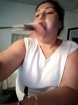 AndreaKinky online show from December 19, 2025, 8:55 pm