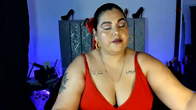AndreaKinky online show from May 18, 2026, 8:08 am