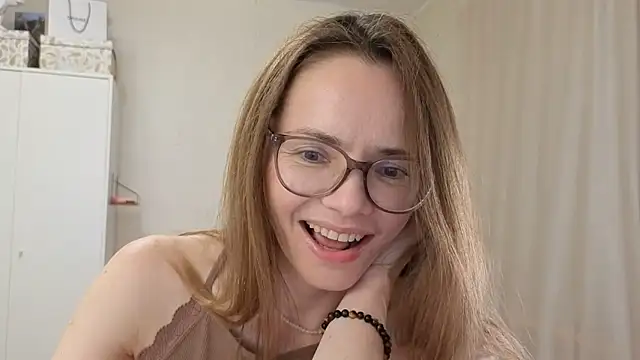 Snapshot of SEA_Dream chatting on May 31, 2026, 6:09 pm SEA Dream online show from May 31, 2026, 6:09 pm