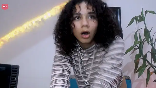 Snapshot of Nocturnawitch chatting on September 16, 2025, 4:02 am Nocturnawitch online show from September 16, 2025, 4:02 am