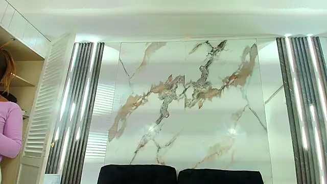 MayaBaker online show from December 20, 2025, 7:50 pm