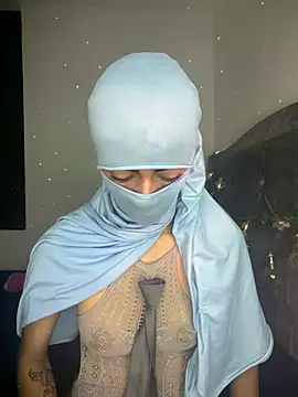 Snapshot of _Zahiira_ chatting on July 18, 2026, 11:52 am Zahiira online show from July 18, 2026, 11:52 am