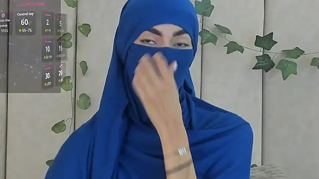  Zahiira  online show from October 7, 2025, 12:06 pm