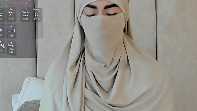  Zahiira  online show from September 18, 2025, 11:35 am