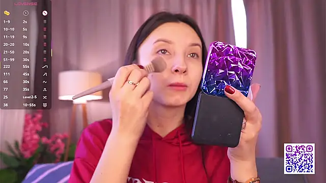 DaisyBlaze online show from March 25, 2026, 4:34 am