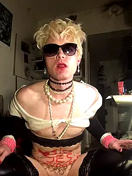 Sissy Cindy Whore online show from October 31, 2025, 1:13 am