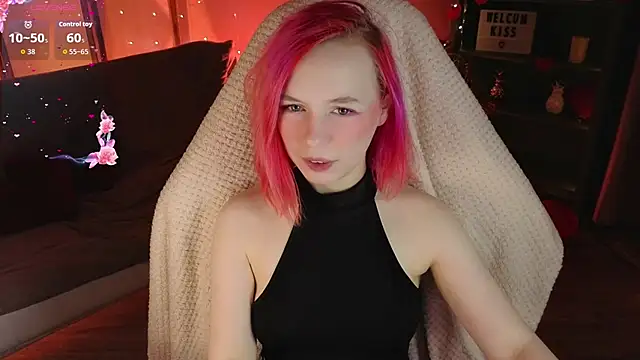 Snapshot of NaomiYoru chatting on February 25, 2026, 8:41 pm NaomiYoru online show from February 25, 2026, 8:41 pm