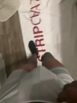 takeyoudeeper online show from September 14, 2025, 10:10 pm