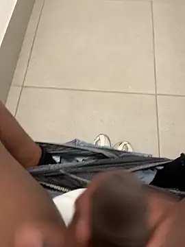 kamo012000 online show from September 22, 2025, 9:26 am