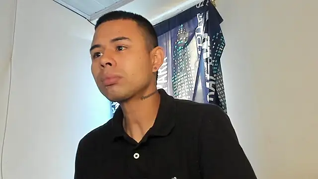 Snapshot of _Logan_Colton_ chatting on February 19, 2026, 5:10 pm Logan Colton online show from February 19, 2026, 5:10 pm