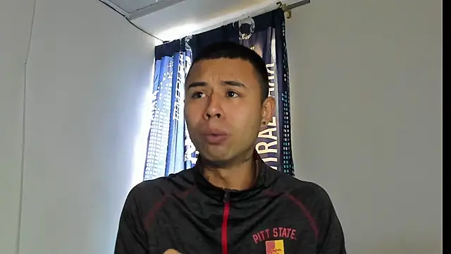 Snapshot of _Logan_Colton_ chatting on January 6, 2026, 6:56 pm Logan Colton online show from January 6, 2026, 6:56 pm