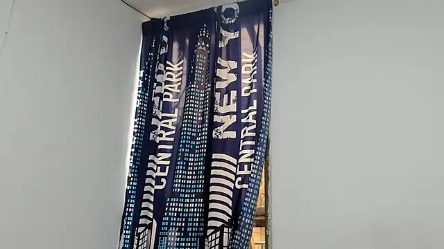 Snapshot of _Logan_Colton_ chatting on October 14, 2025, 7:58 pm Logan Colton online show from October 14, 2025, 7:58 pm